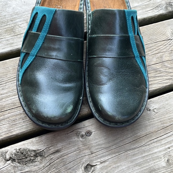 Naot - shoes Andiamo- good condition. Deep forest/ mineral green in colour. - Picture 2 of 8